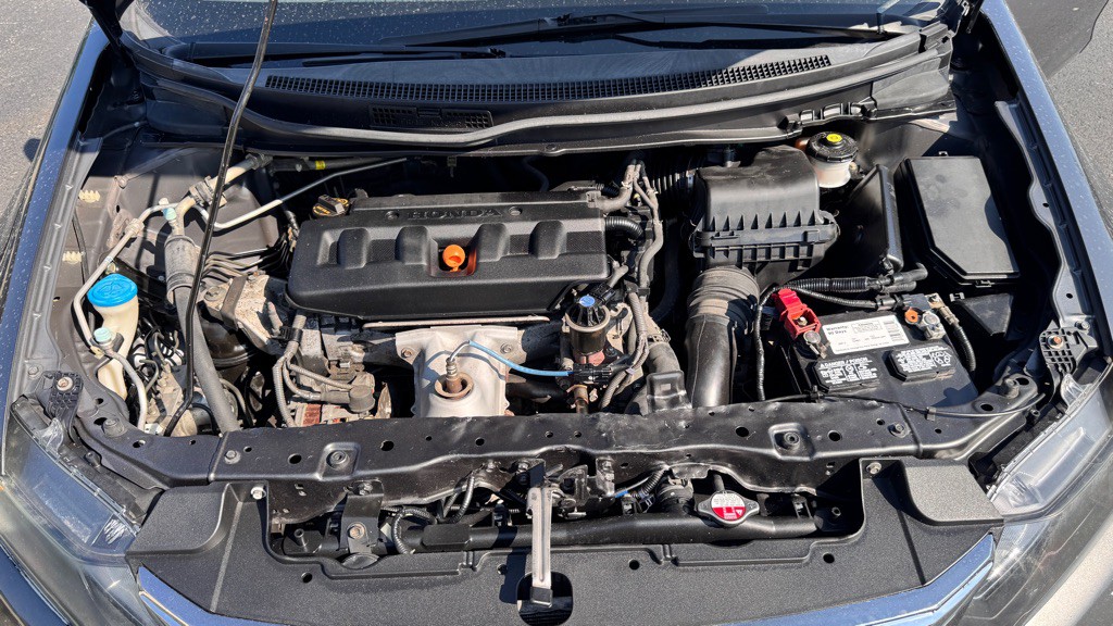 2012 Honda Civic Image 15