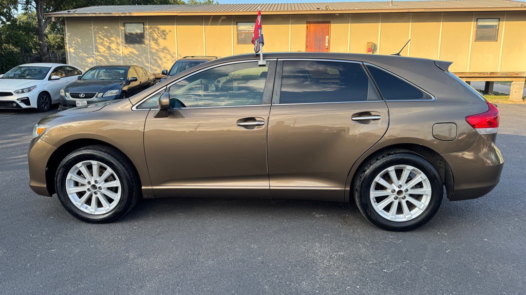2011 Toyota Venza Image 6