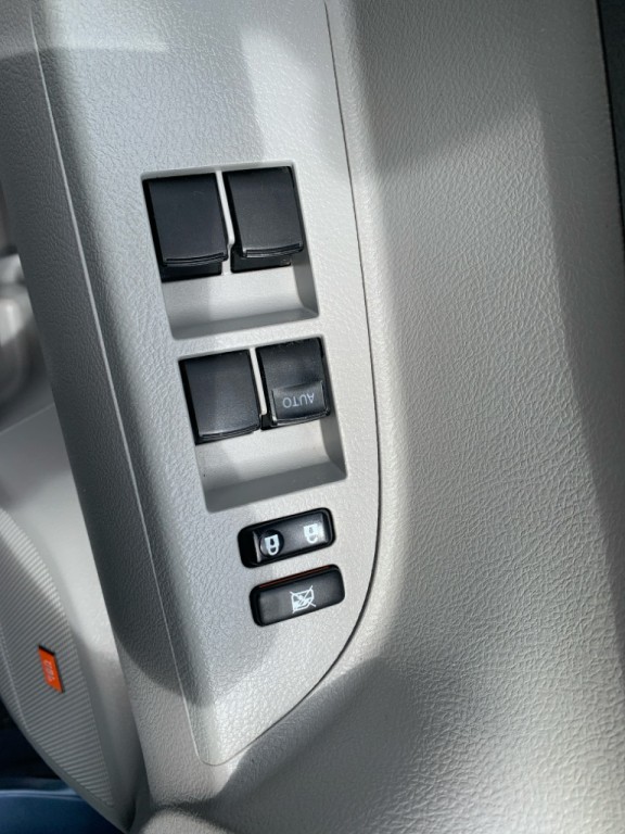 2013 Toyota Highlander Image 9