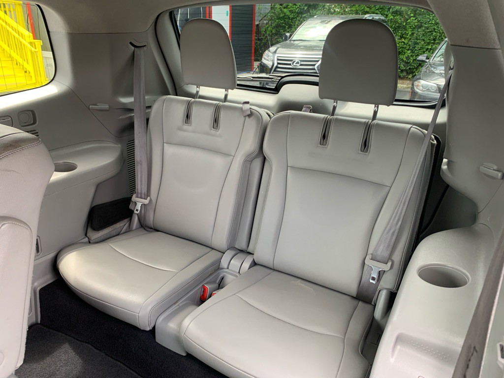 2013 Toyota Highlander Image 12