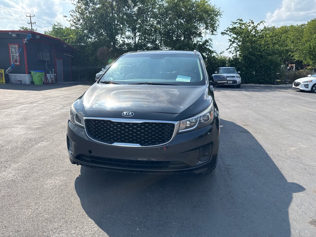 2017 Kia Sedona Image 8