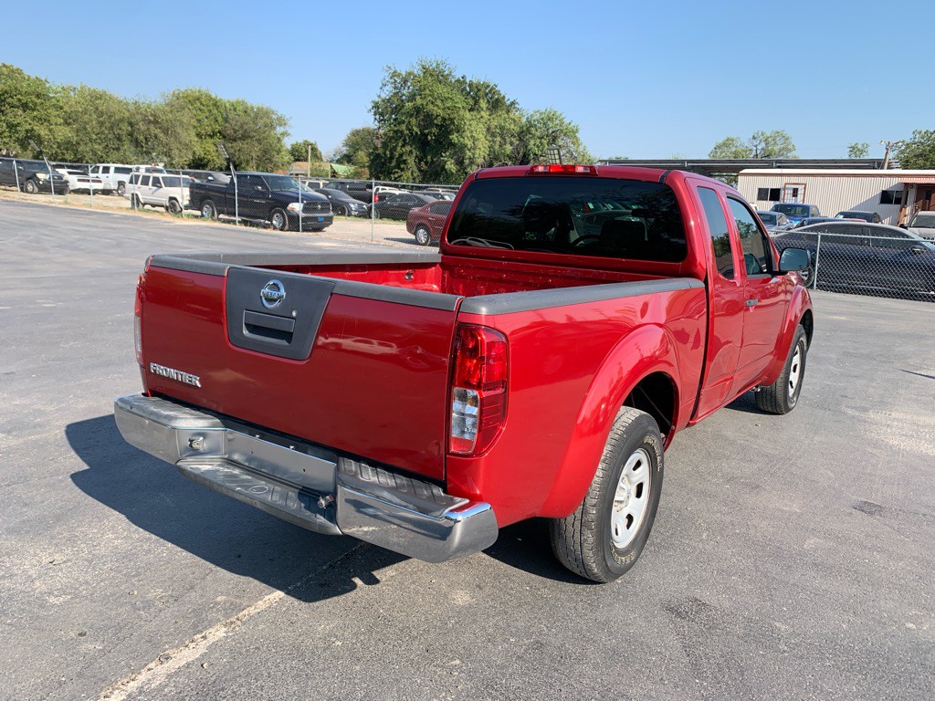 2012 Nissan Frontier Image 3