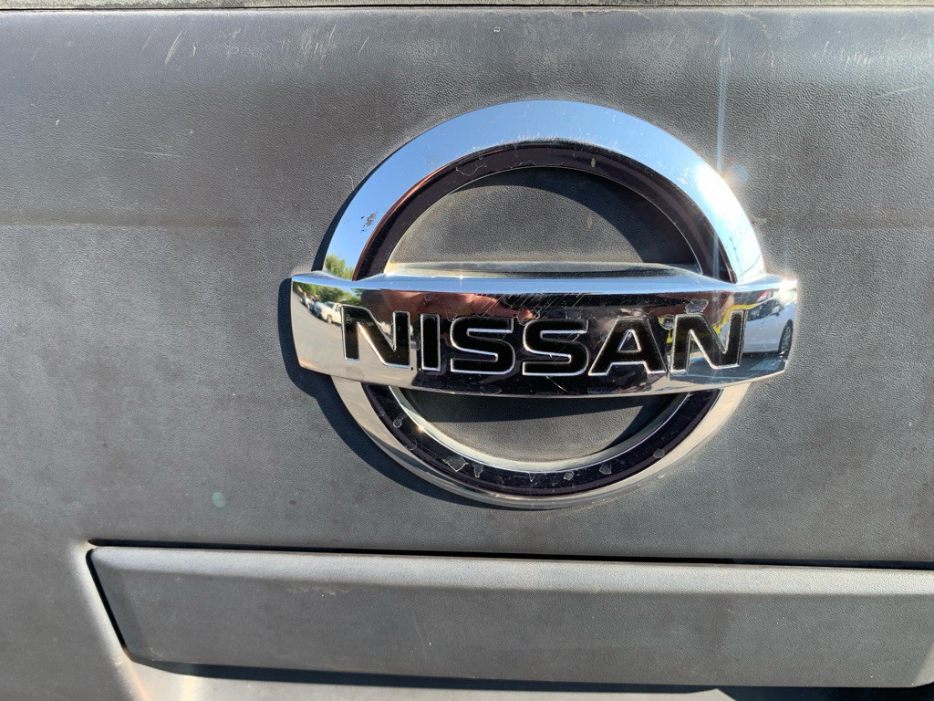 2012 Nissan Frontier Image 23
