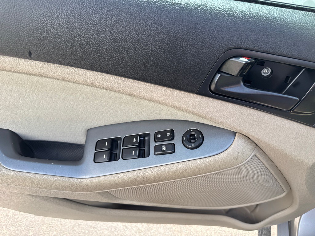 2014 Kia Optima Image 9