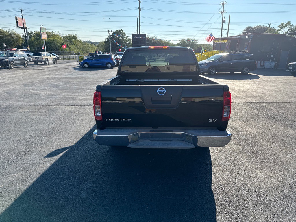 2012 Nissan Frontier Image 4