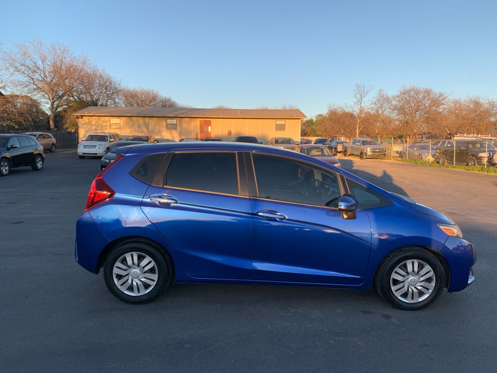 2015 Honda Fit Image 28