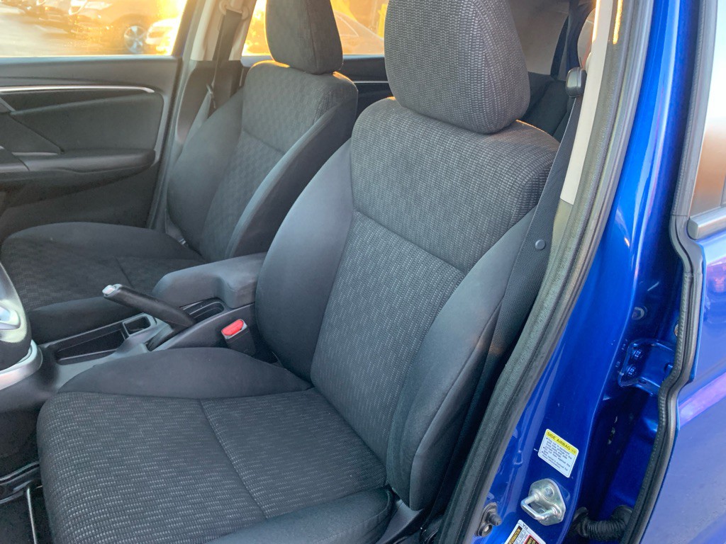 2015 Honda Fit Image 36