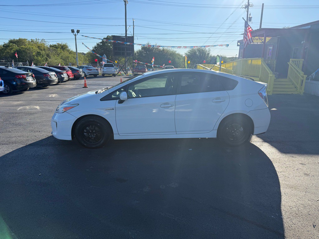 2015 Toyota Prius Image 6