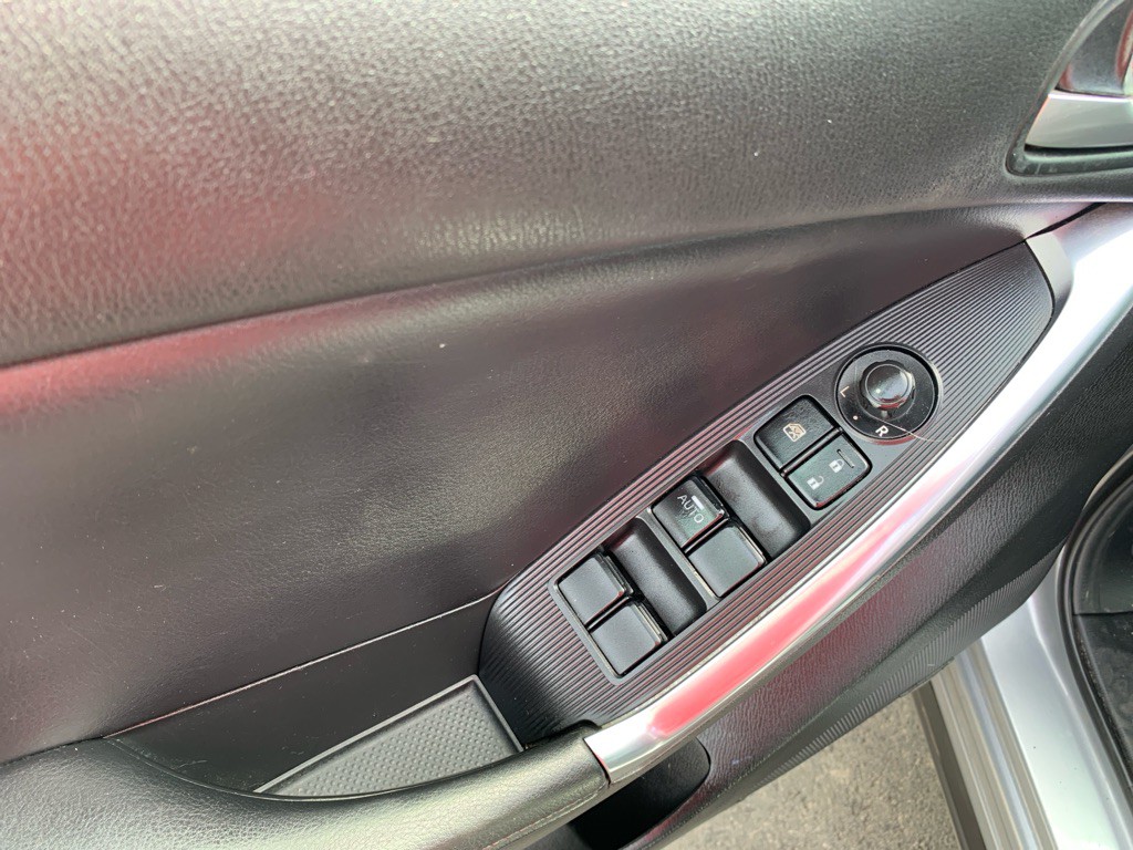 2014 Mazda CX-5 Image 9