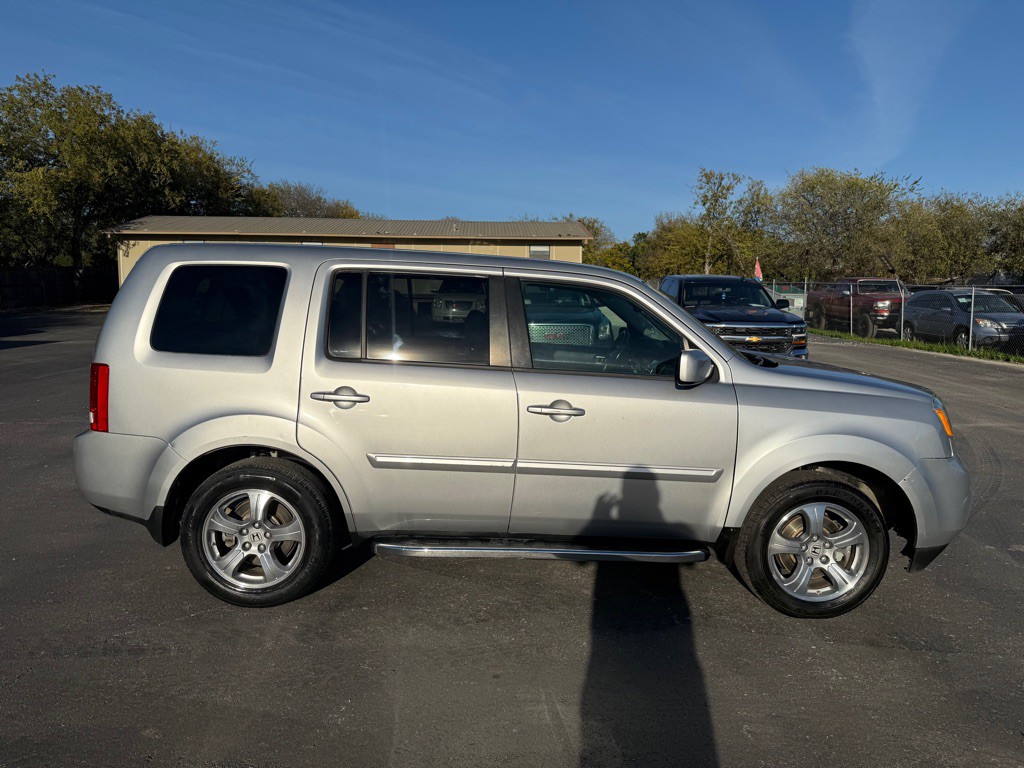 2014 Honda Pilot Image 2