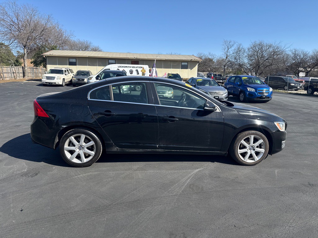 2016 Volvo S60 Image 2