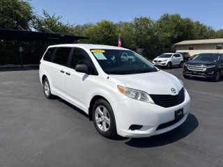 Image for 2012 Toyota Sienna BASE ID: 7066723