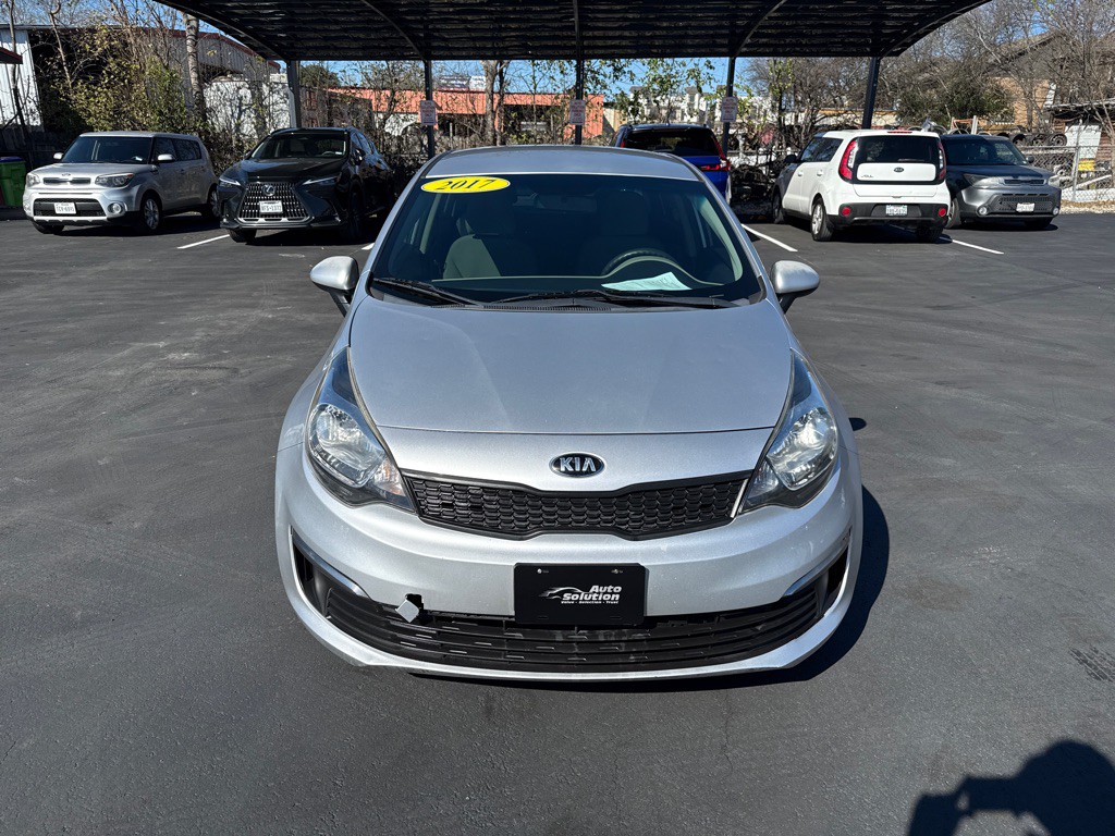 2017 Kia Rio Image 8