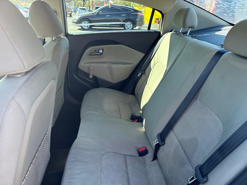 2017 Kia Rio Image 10