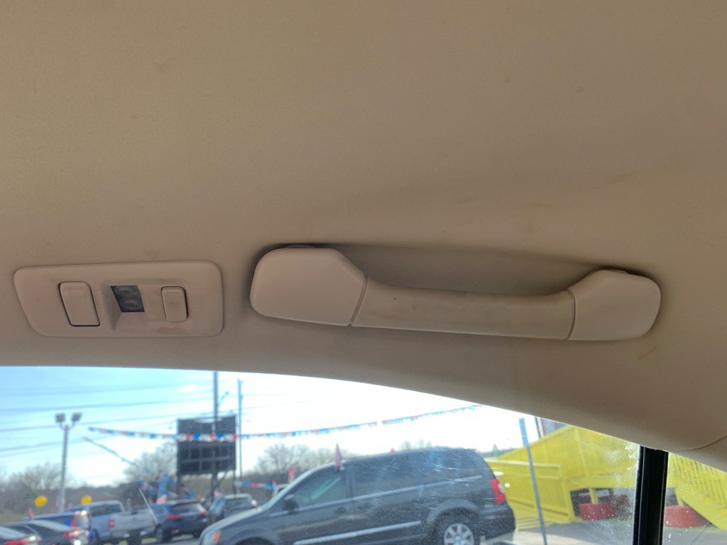 2010 Lexus ES Image 14