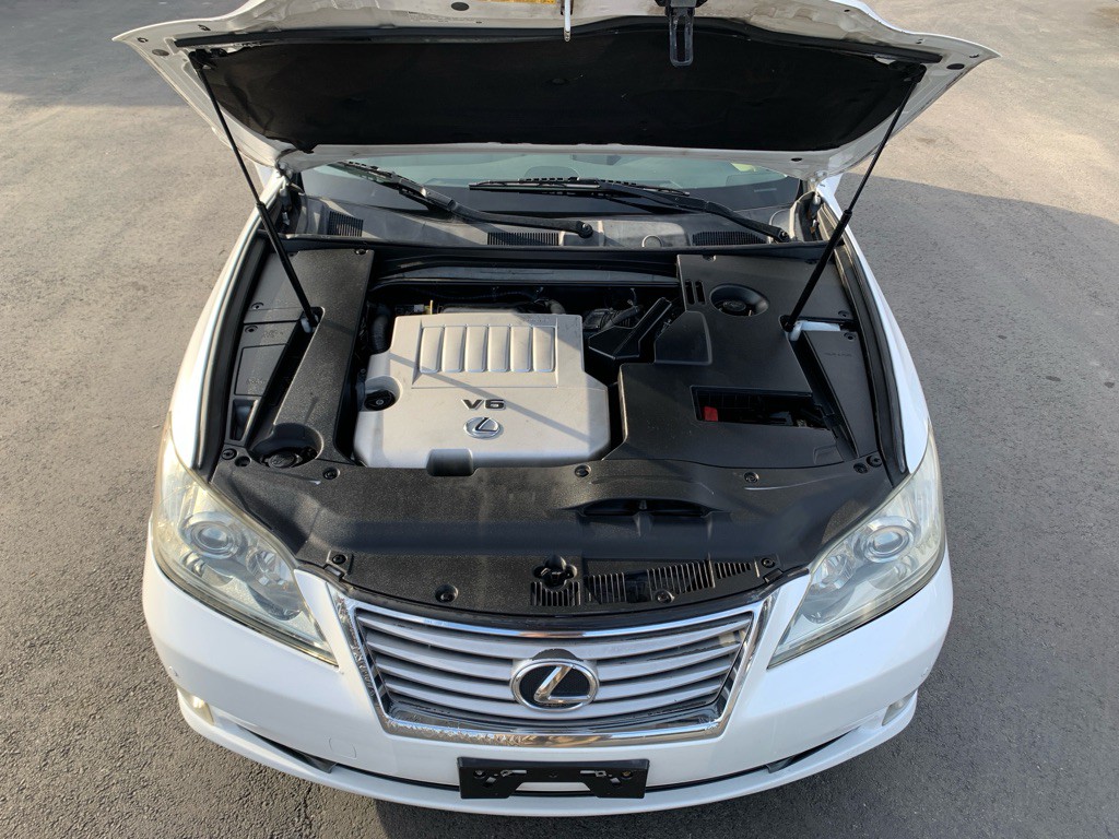 2010 Lexus ES Image 27
