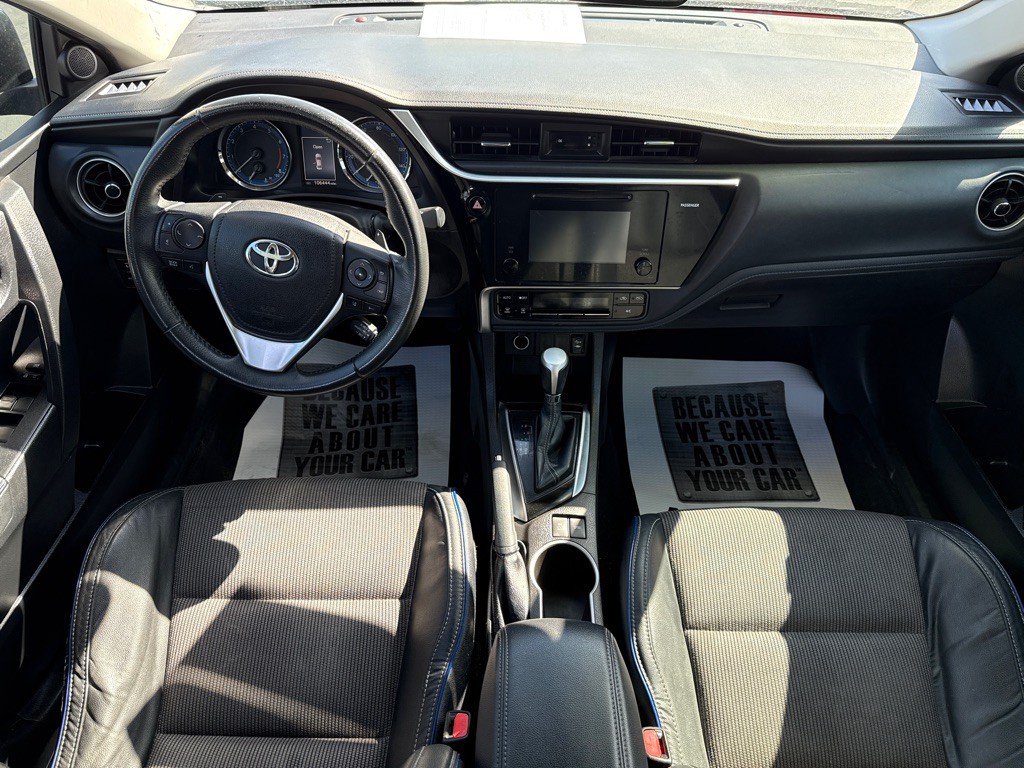2017 Toyota Corolla Image 12