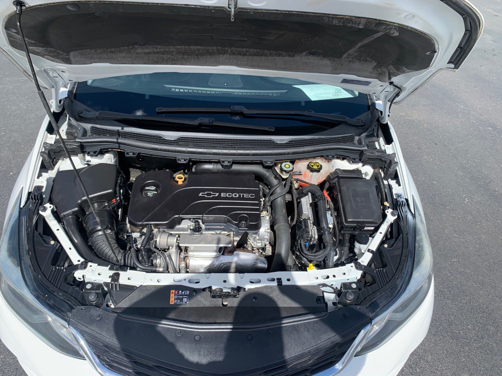 2018 Chevrolet Cruze Image 20