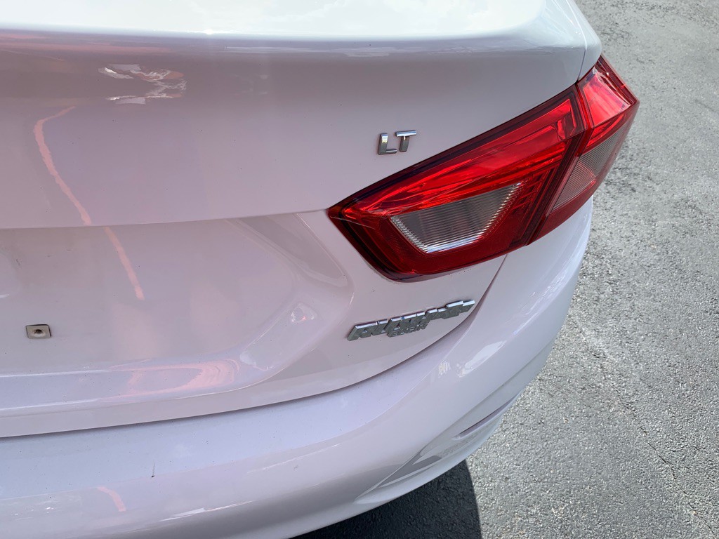 2018 Chevrolet Cruze Image 29