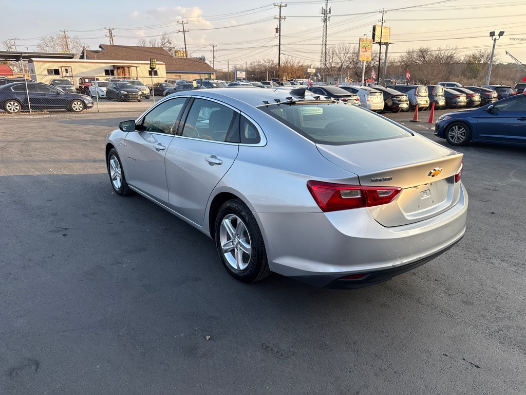 2020 Chevrolet Malibu Image 5