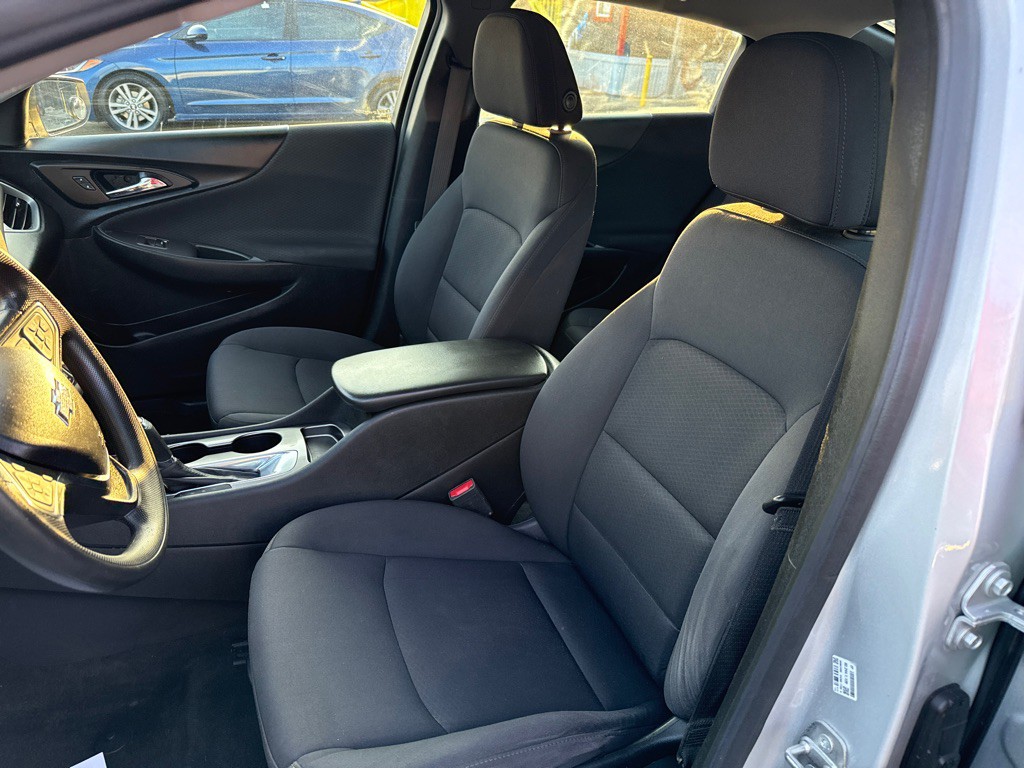 2020 Chevrolet Malibu Image 10