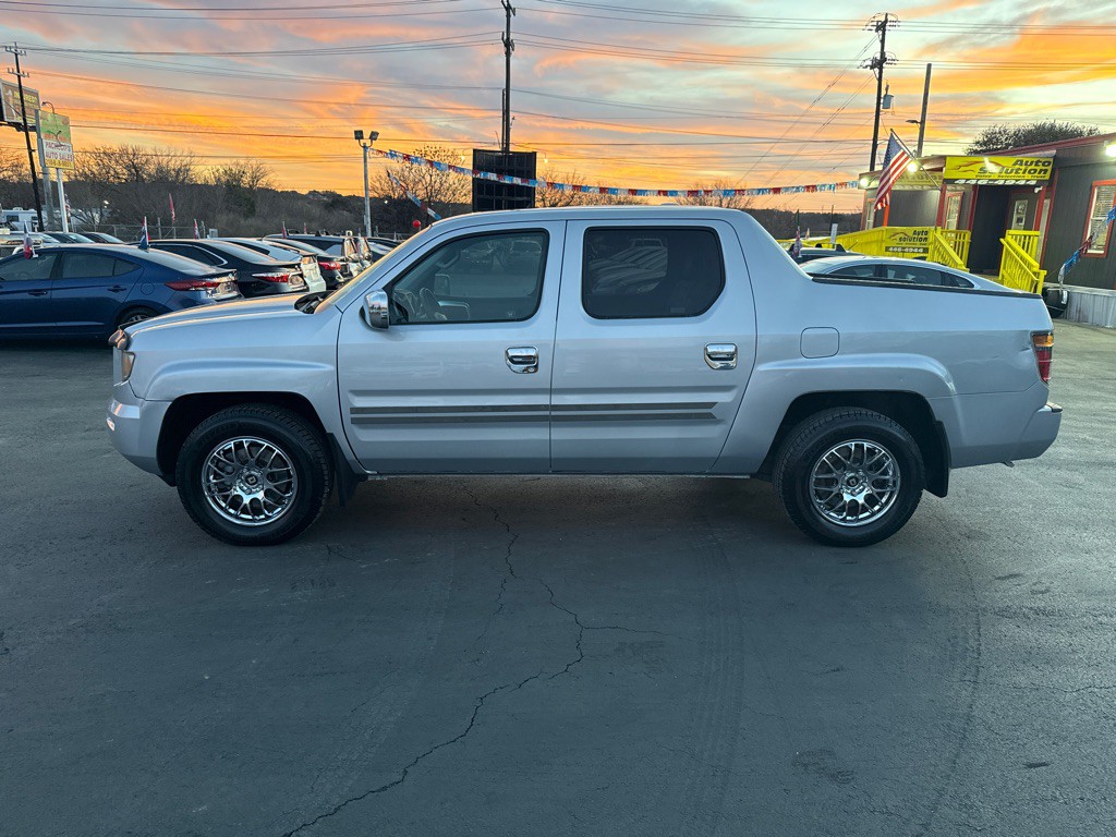 2006 Honda Ridgeline Image 6