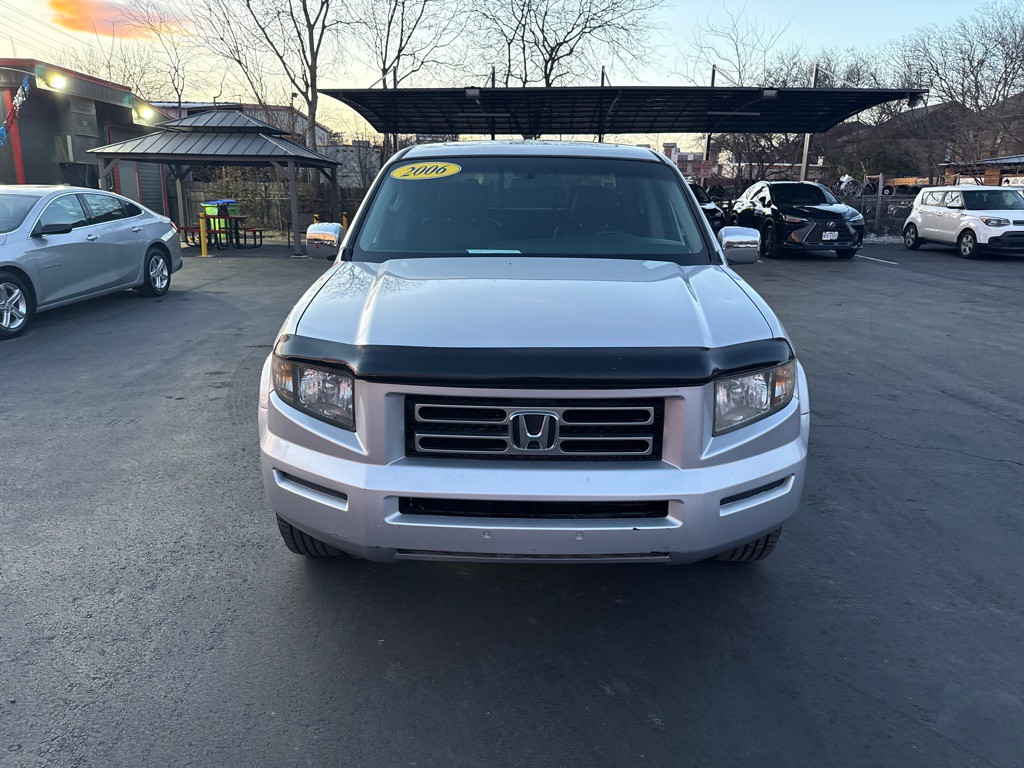 2006 Honda Ridgeline Image 8
