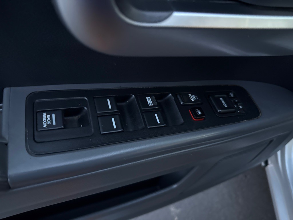 2006 Honda Ridgeline Image 9