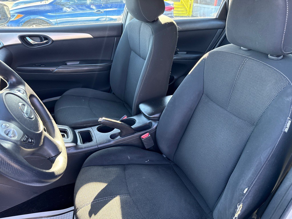 2018 Nissan Sentra Image 9