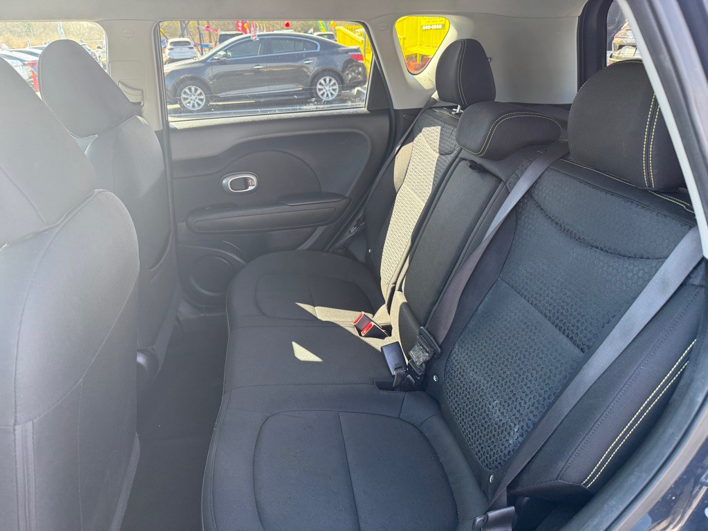 2016 Kia Soul Image 11