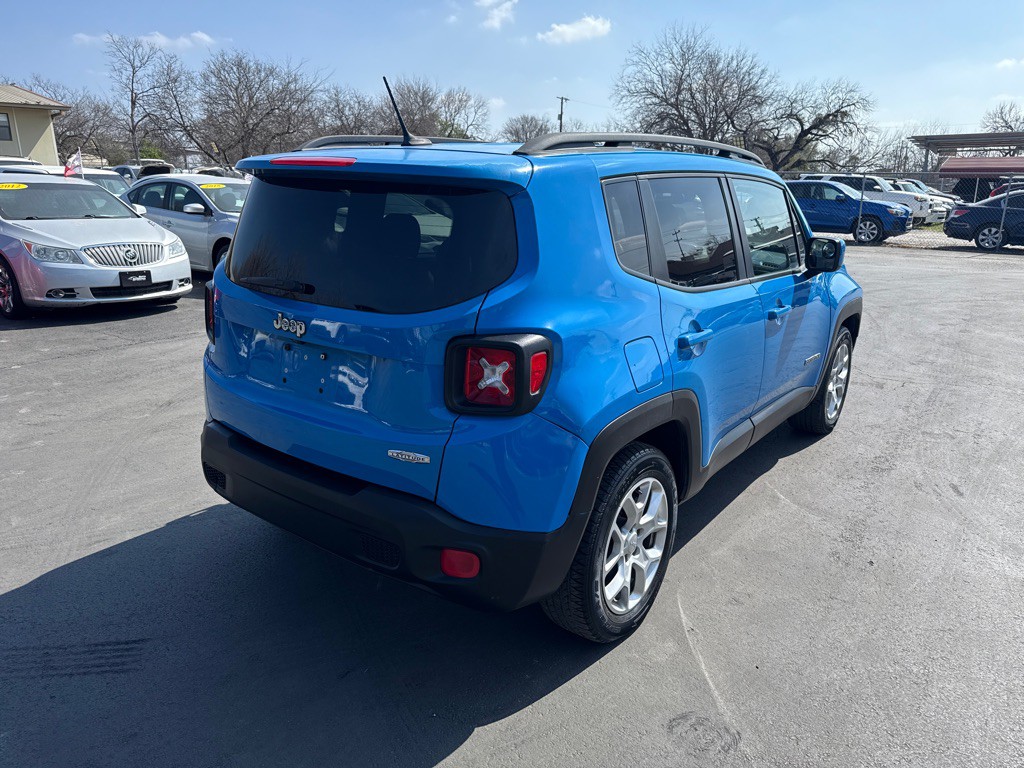 2015 Jeep Renegade Image 3