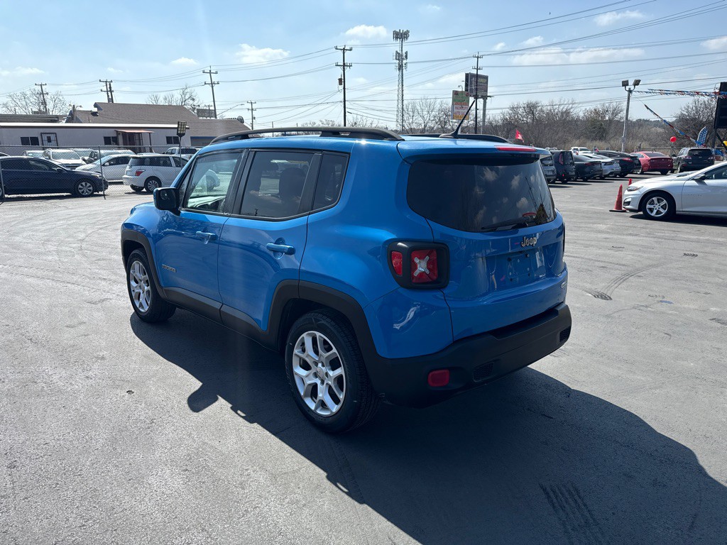 2015 Jeep Renegade Image 5