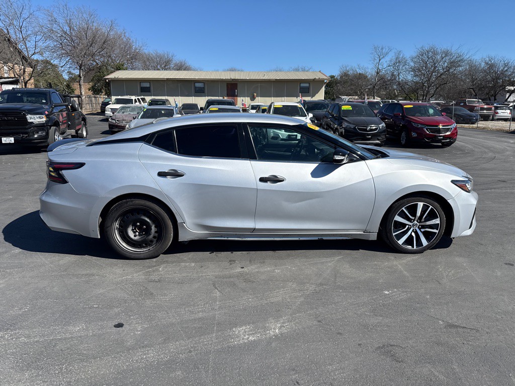 2020 Nissan Maxima Image 2