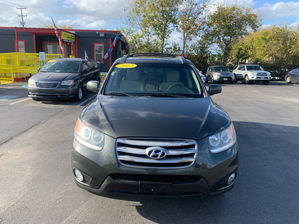 2012 Hyundai Santa Fe Image 8