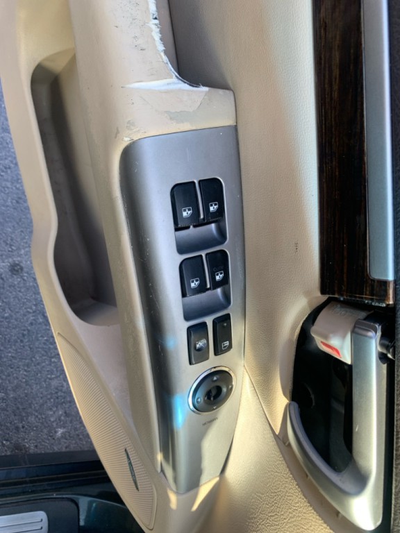 2012 Hyundai Santa Fe Image 9