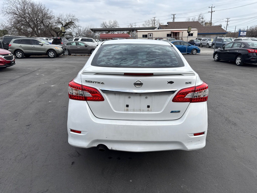 2013 Nissan Sentra Image 4