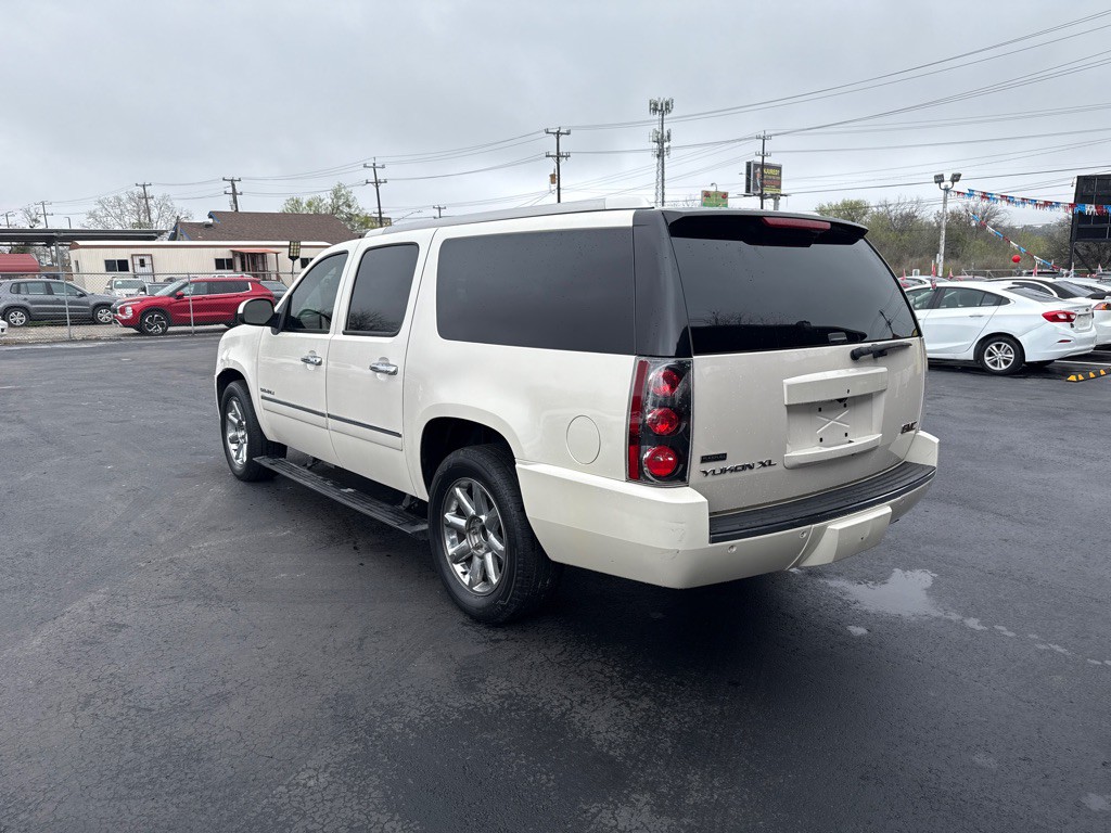 2012 GMC Yukon Image 5