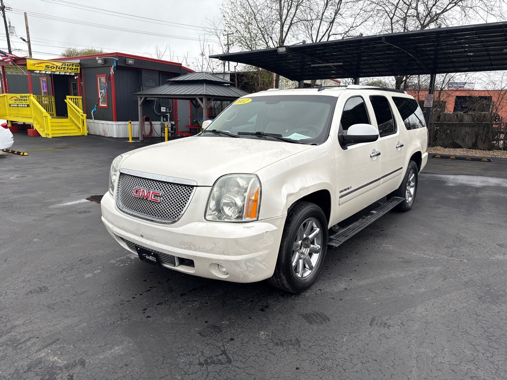 2012 GMC Yukon Image 7