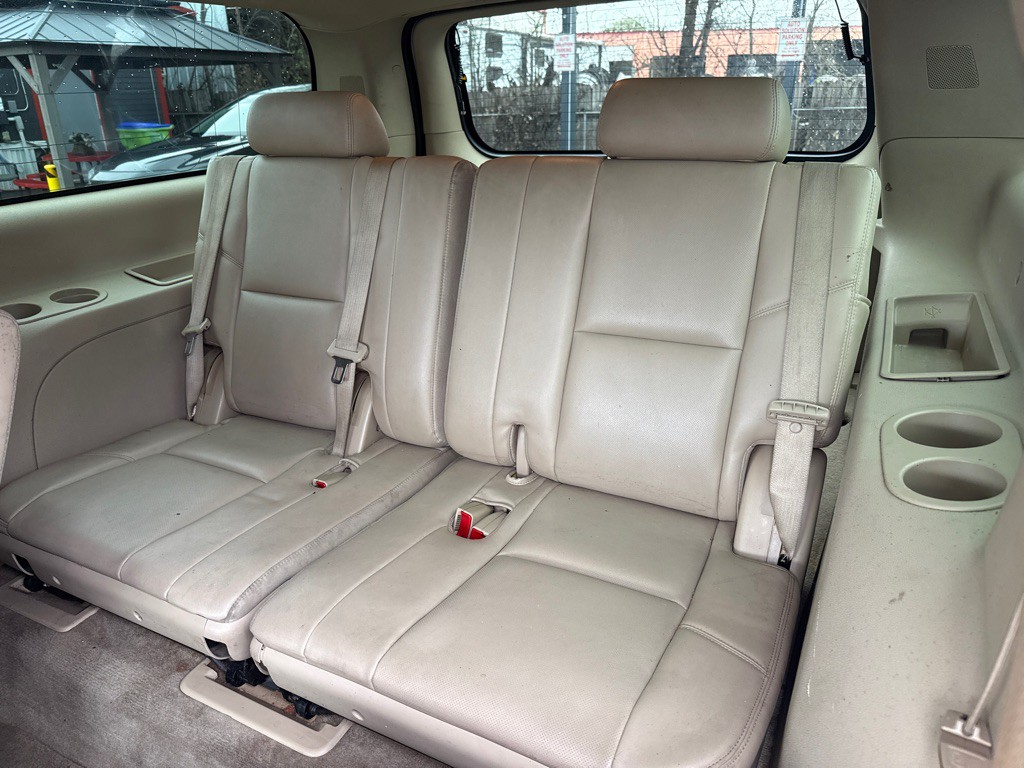 2012 GMC Yukon Image 12