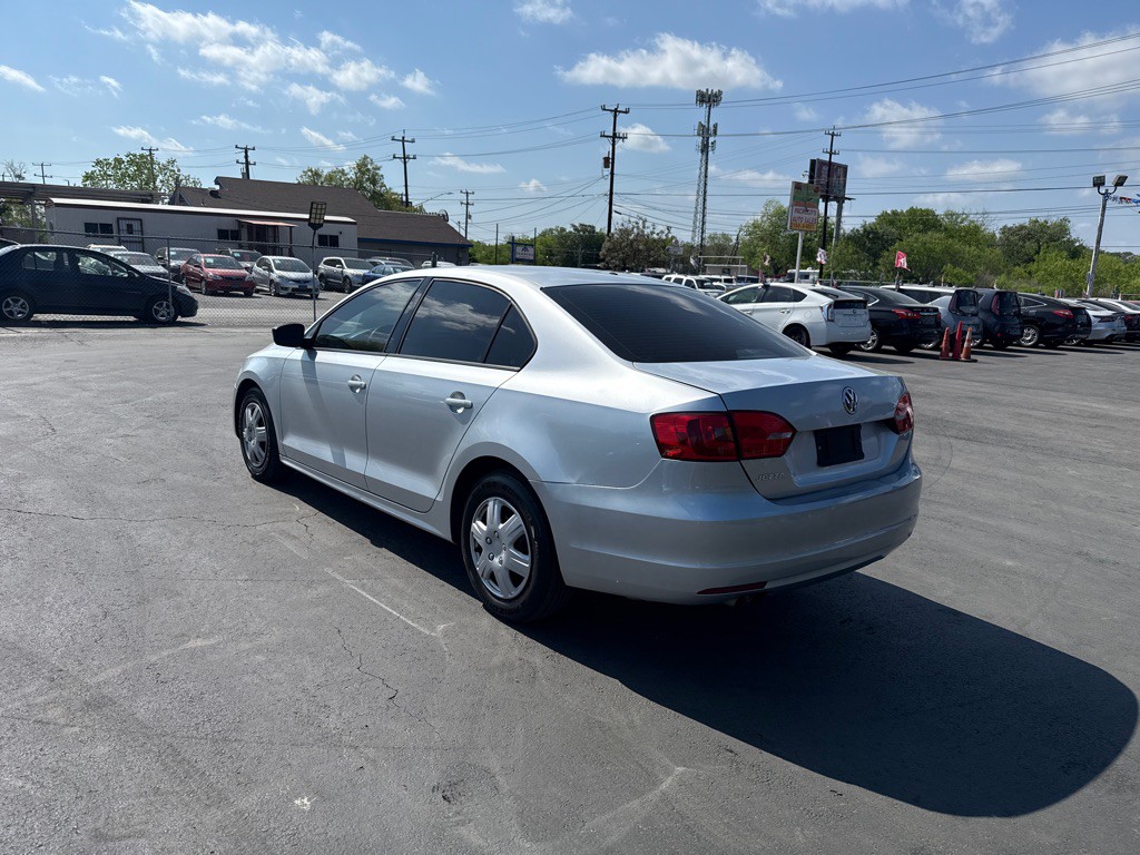 2013 Volkswagen Jetta Image 5