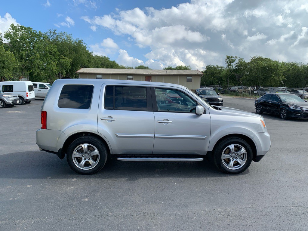 2013 Honda Pilot Image 2