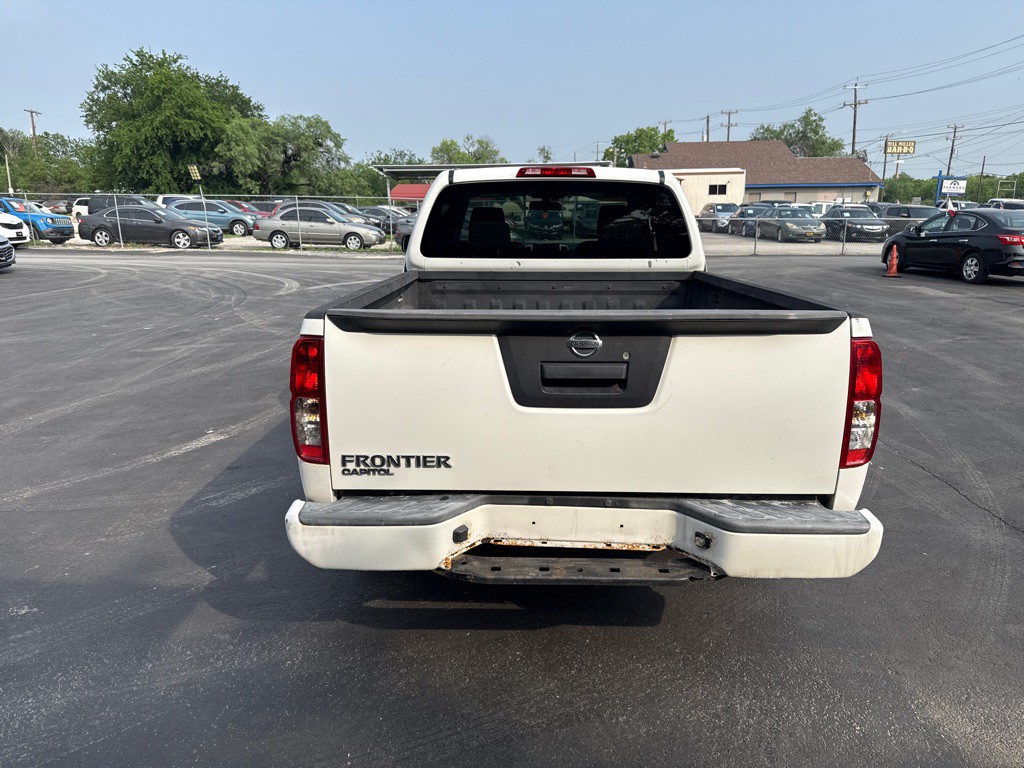 2018 Nissan Frontier Image 4