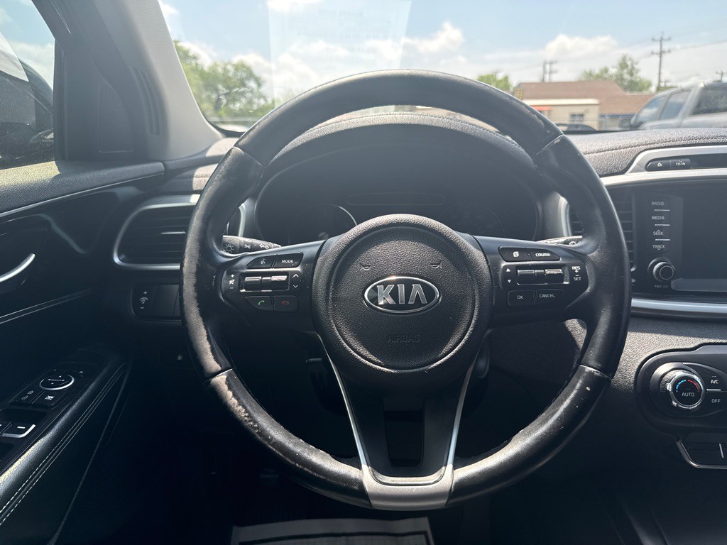 2018 Kia Sorento Image 15