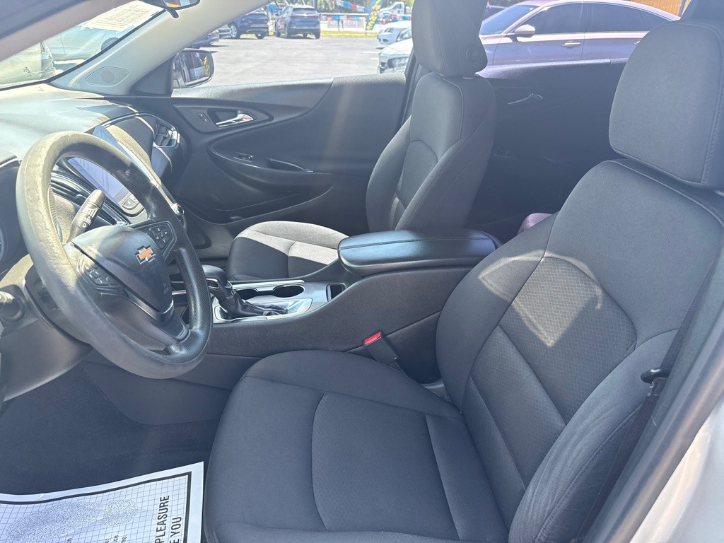 2021 Chevrolet Malibu Image 10