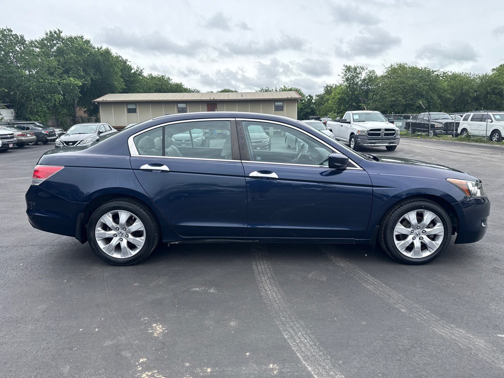 2008 Honda Accord Image 2