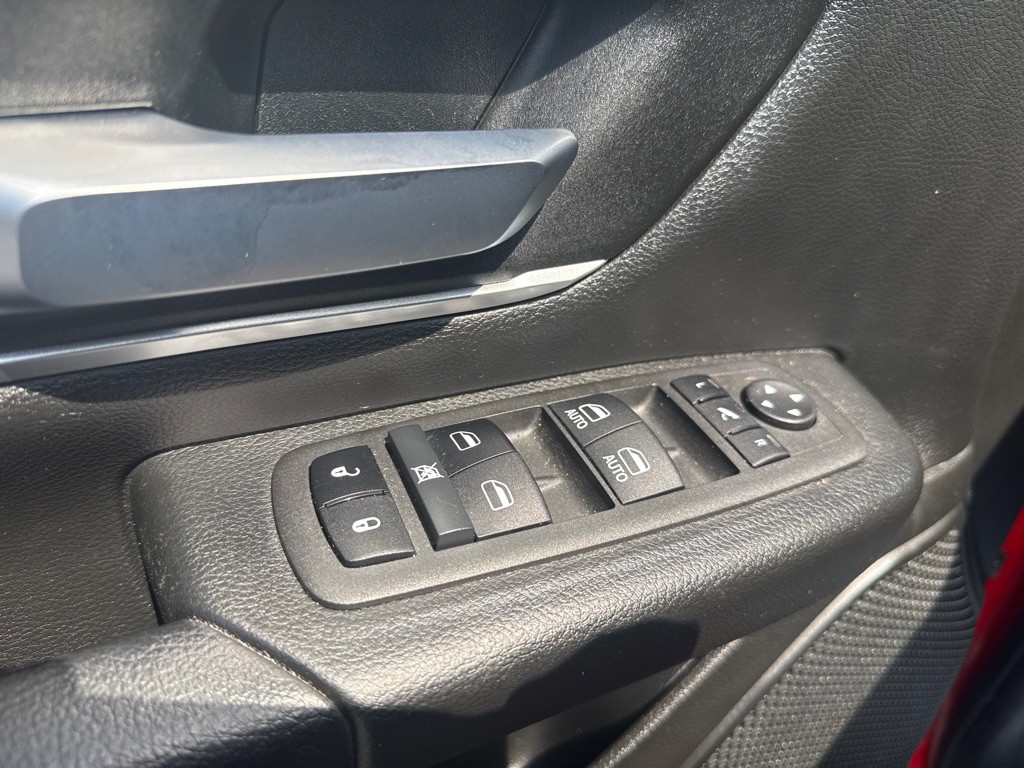 2022 RAM 1500 Image 9