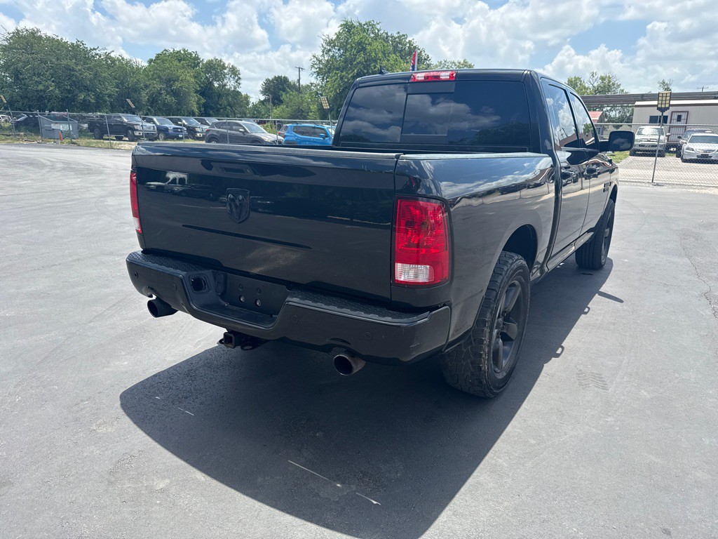 2018 RAM 1500 Image 3