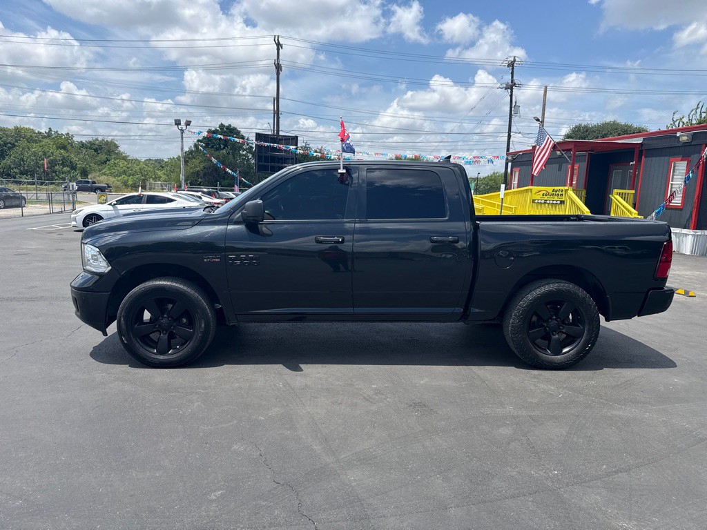 2018 RAM 1500 Image 6