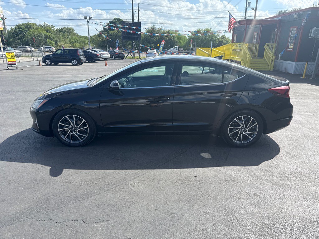 2019 Hyundai Elantra Image 6