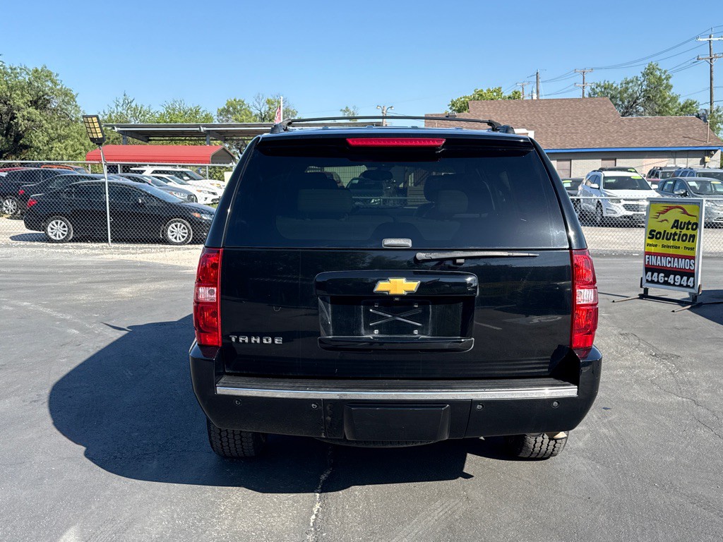 2013 Chevrolet Tahoe Image 4